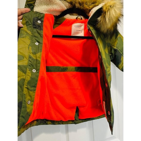 J. Crew Crewcuts Size 2 Kids Army Green Camouflage Down Winter Jacket Fur Hood - Picture 4 of 8